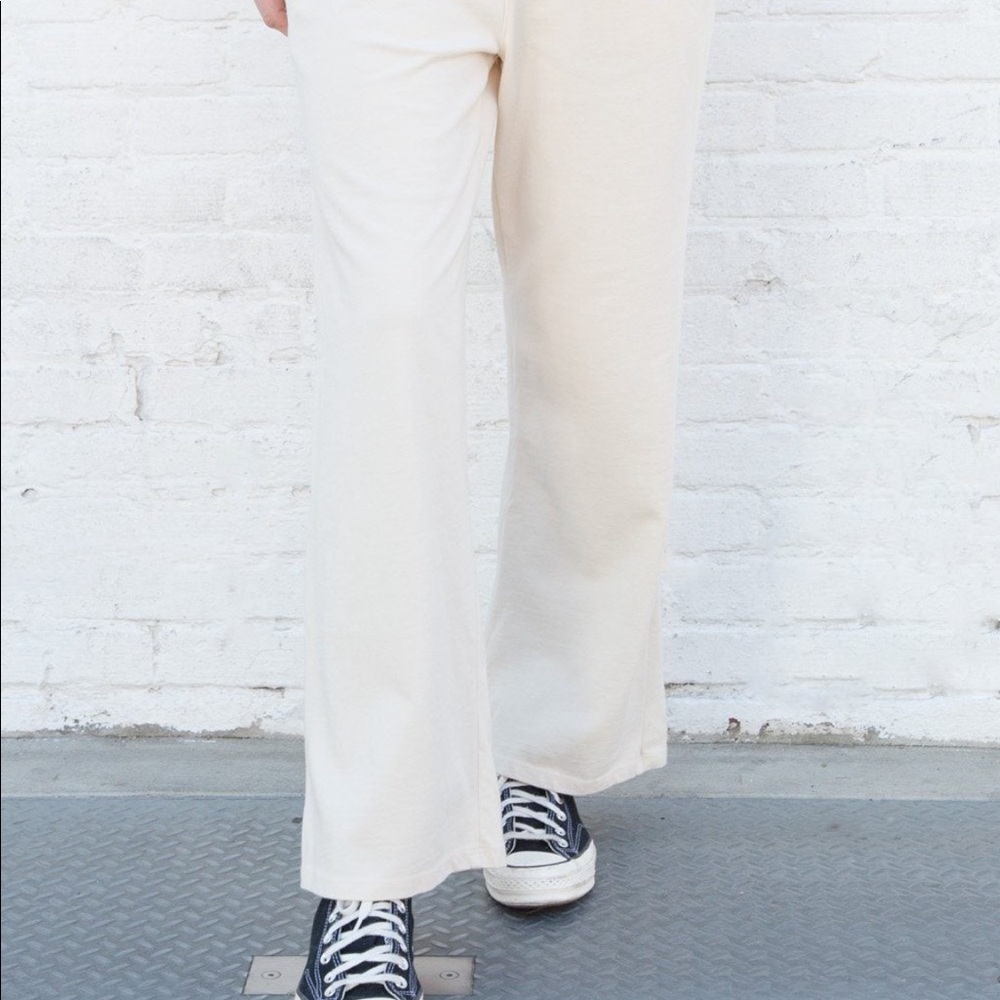 brandy melville anastasia sweatpants